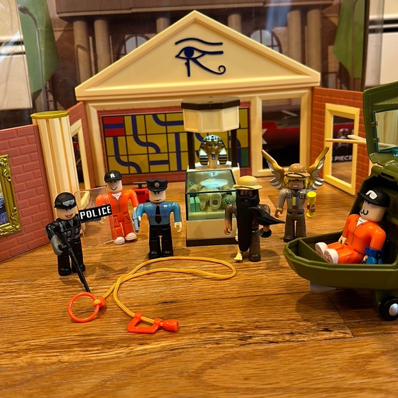 Roblox Jailbreak & Advent Calendar Lot - Picture 4 of 9